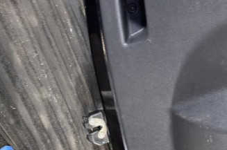 Malle/Hayon arriere OPEL CORSA D