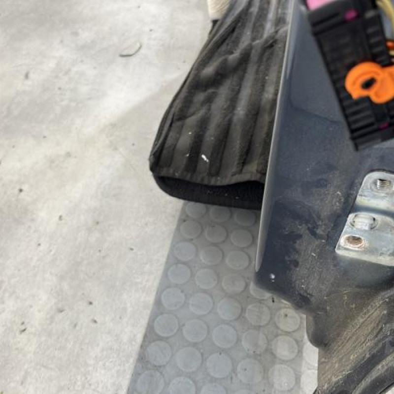 Porte arriere gauche VOLKSWAGEN GOLF 6 Photo n°5