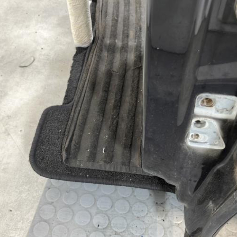 Porte arriere gauche VOLKSWAGEN GOLF 6 Photo n°3