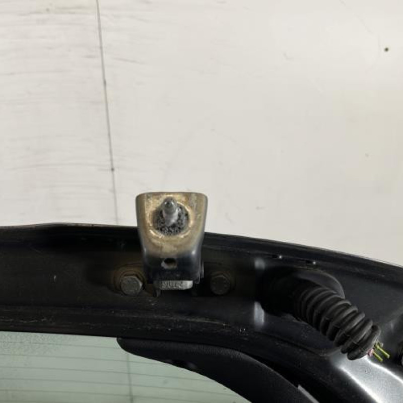 Malle/Hayon arriere PEUGEOT 208 1 Photo n°7