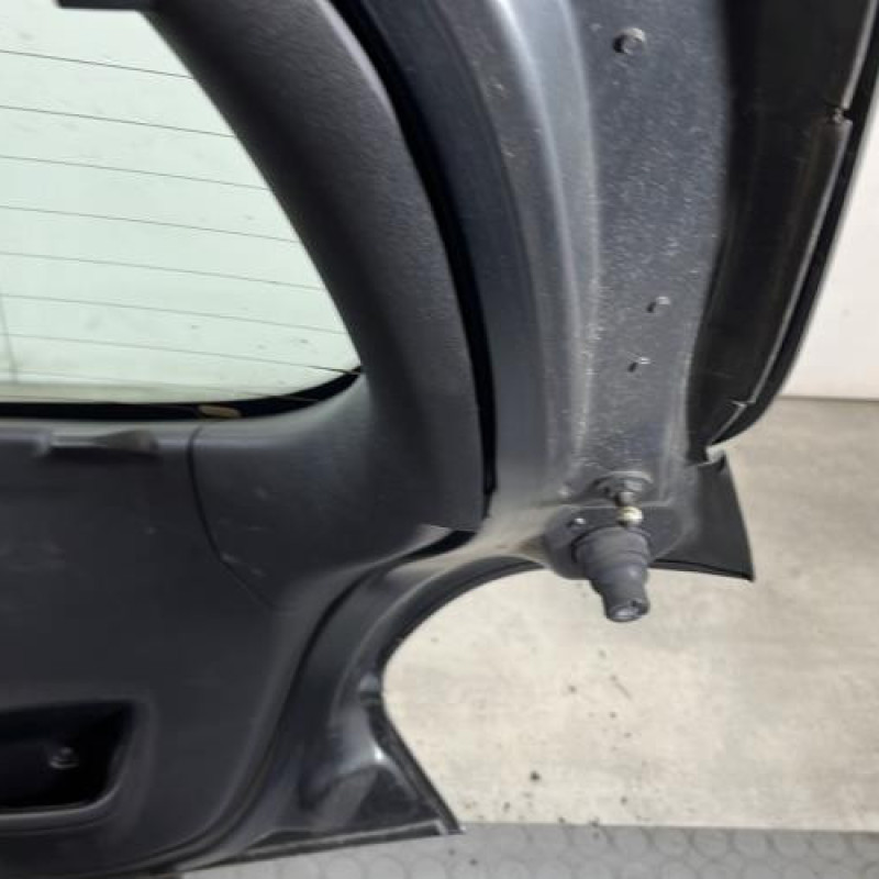 Malle/Hayon arriere PEUGEOT 208 1 Photo n°8