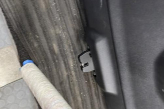 Malle/Hayon arriere PEUGEOT 208 1