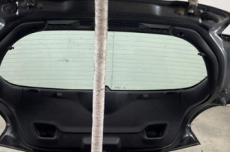 Malle/Hayon arriere PEUGEOT 208 1