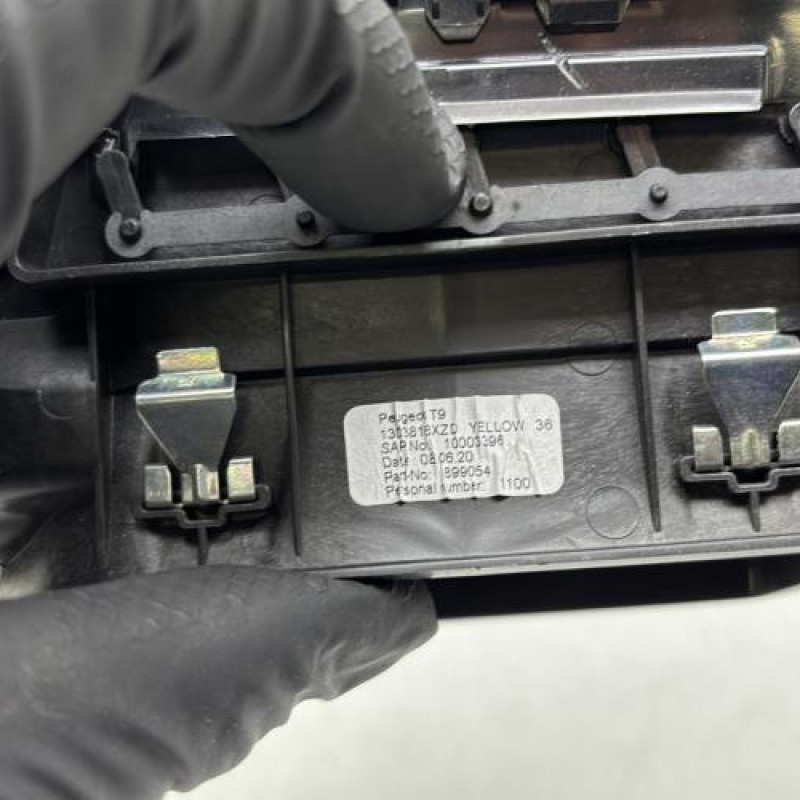 Aerateur tableau de bord avant gauche PEUGEOT 308 2 Photo n°3