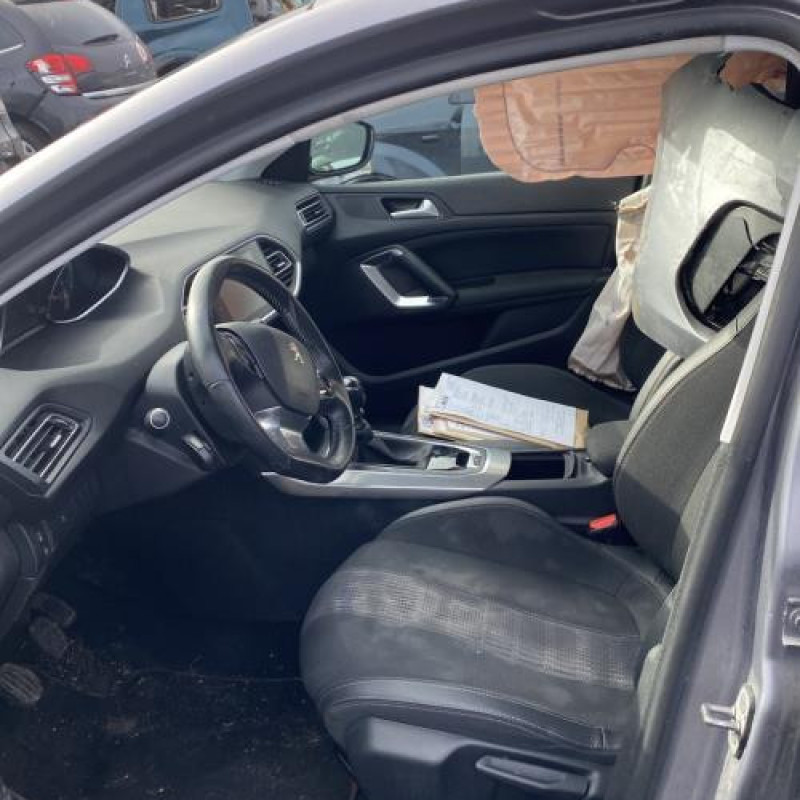 Aerateur tableau de bord avant droit PEUGEOT 308 2 Photo n°10