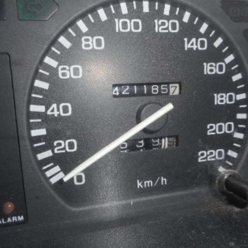 Malle/Hayon arriere ROVER 400 1 Photo n°8