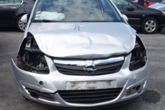 Malle/Hayon arriere OPEL CORSA D