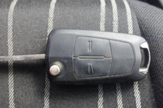 Malle/Hayon arriere OPEL CORSA D