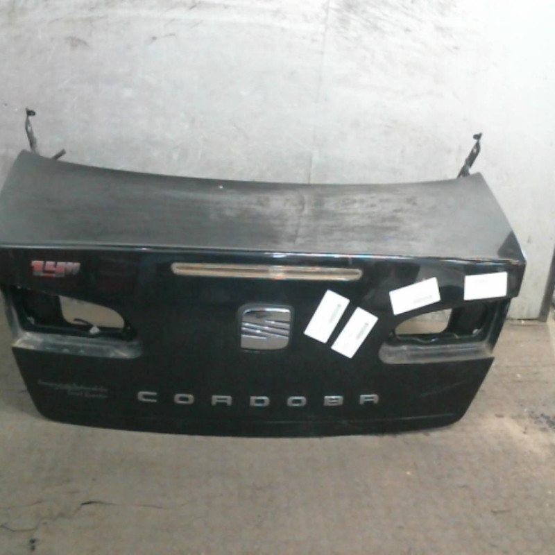 Malle/Hayon arriere SEAT CORDOBA 2 Photo n°1