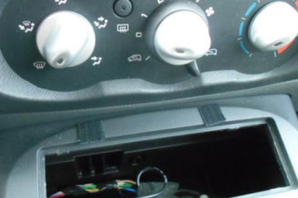 Malle/Hayon arriere RENAULT TWINGO 2