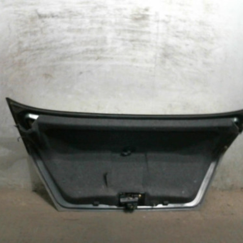 Malle/Hayon arriere MERCEDES CLASSE C Photo n°1