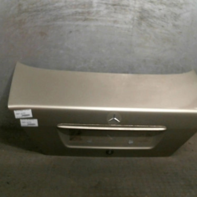 Malle/Hayon arriere MERCEDES CLASSE C Photo n°2