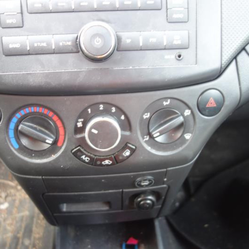 Malle/Hayon arriere CHEVROLET AVEO 1 Photo n°7