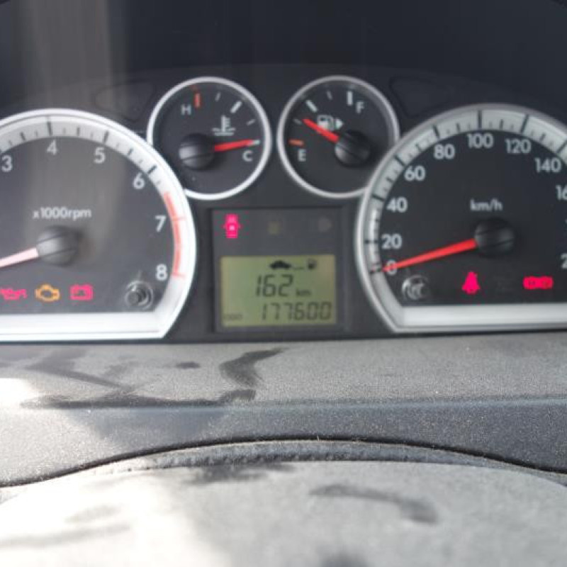 Malle/Hayon arriere CHEVROLET AVEO 1 Photo n°9