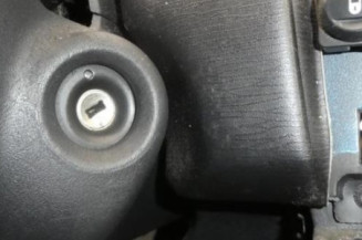 Aile avant droit CITROEN C4 1