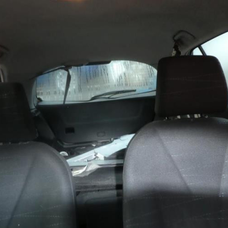 Porte arriere droit TOYOTA YARIS 2 Photo n°9