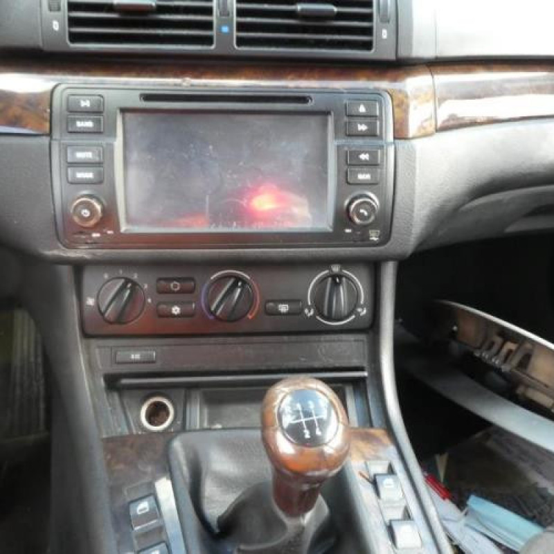 Malle/Hayon arriere BMW SERIE 3 E46 Photo n°5