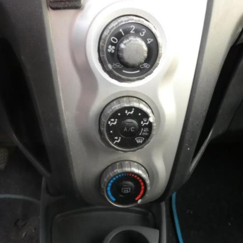 Porte arriere droit TOYOTA YARIS 2 Photo n°12