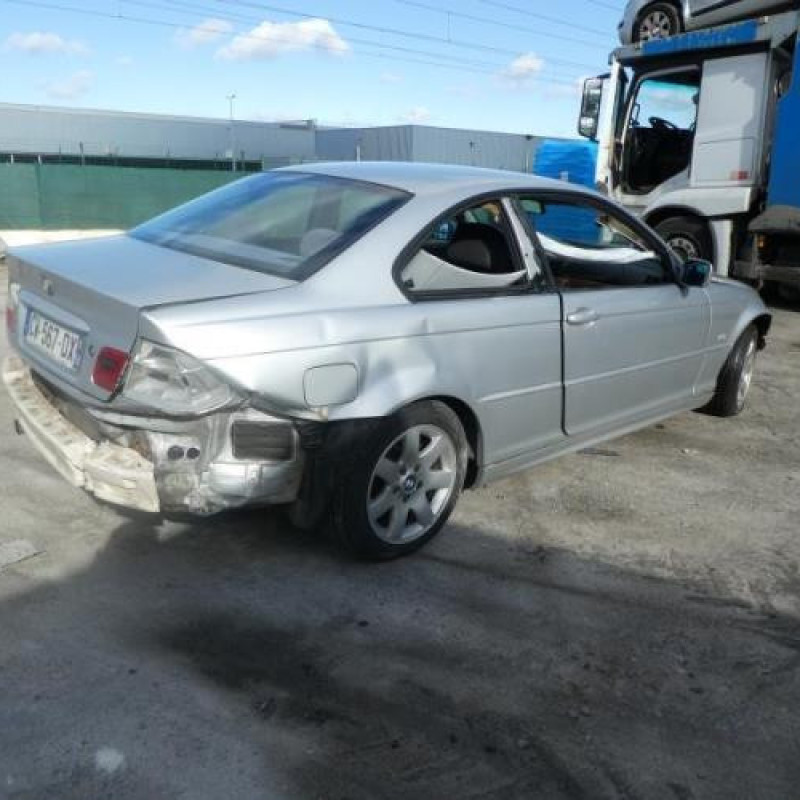 Malle/Hayon arriere BMW SERIE 3 E46 Photo n°10