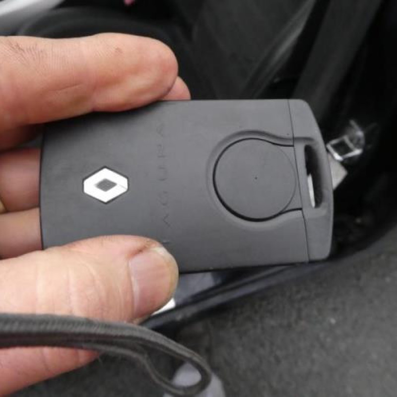 Porte avant gauche RENAULT LAGUNA 3 Photo n°7