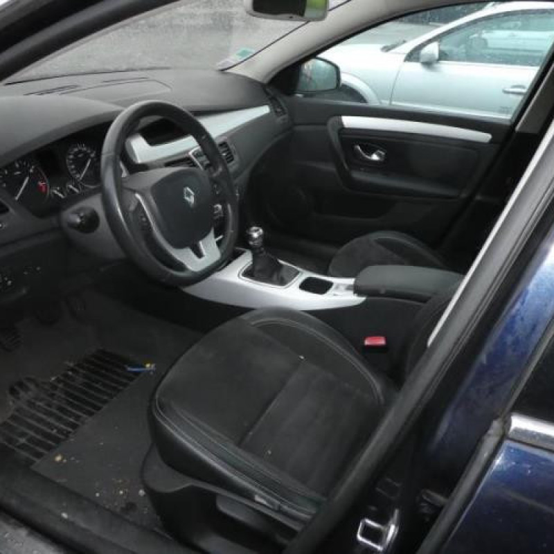 Porte avant gauche RENAULT LAGUNA 3 Photo n°10