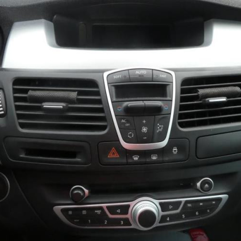 Porte avant gauche RENAULT LAGUNA 3 Photo n°14