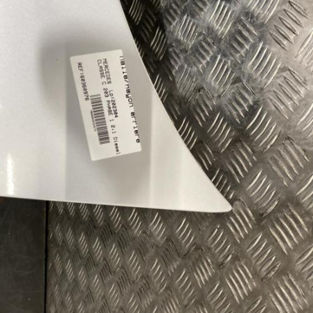 Malle/Hayon arriere MERCEDES CLASSE C 203 Photo n°1