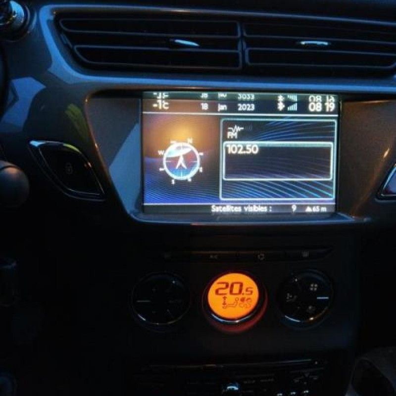 Malle/Hayon arriere CITROEN C3 2 Photo n°17