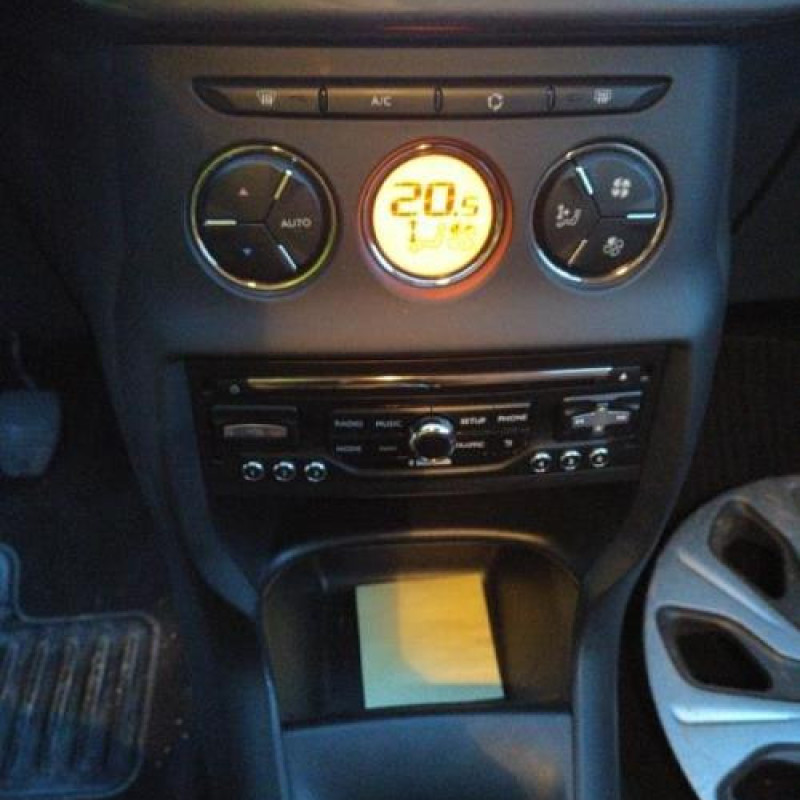 Malle/Hayon arriere CITROEN C3 2 Photo n°20