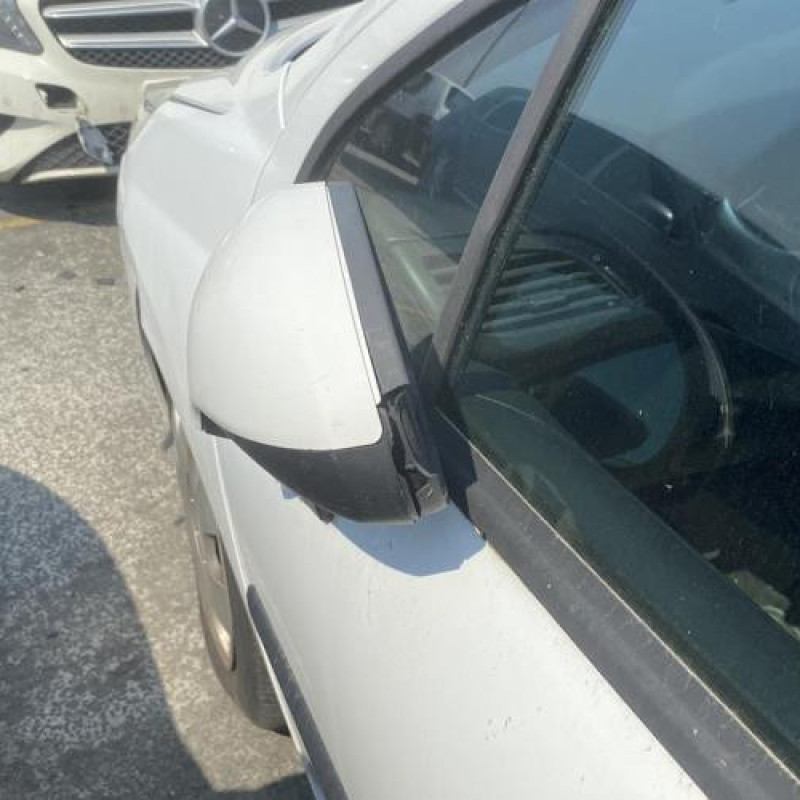 Porte avant droit PEUGEOT 207 Photo n°16