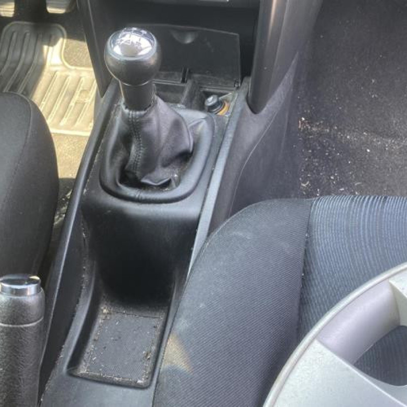 Porte avant droit PEUGEOT 207 Photo n°18