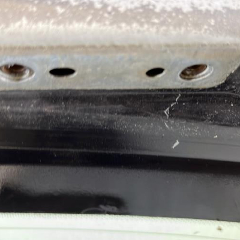 Malle/Hayon arriere PEUGEOT 207 Photo n°9