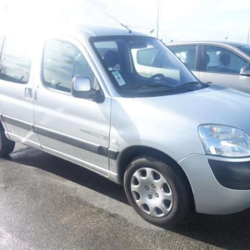 Porte laterale gauche PEUGEOT PARTNER 1 Photo n°14