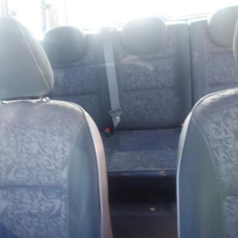 Porte laterale gauche PEUGEOT PARTNER 1 Photo n°15