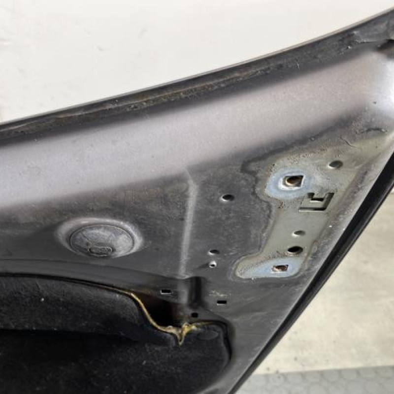 Capot RENAULT CLIO 3 Photo n°7