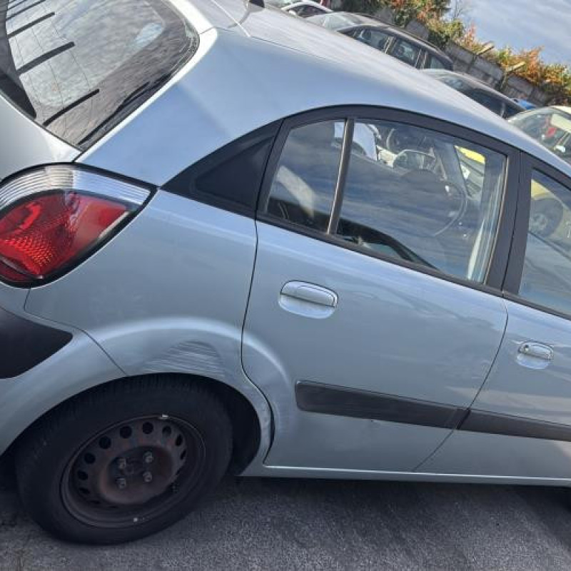 Aile avant gauche KIA RIO 2 Photo n°11