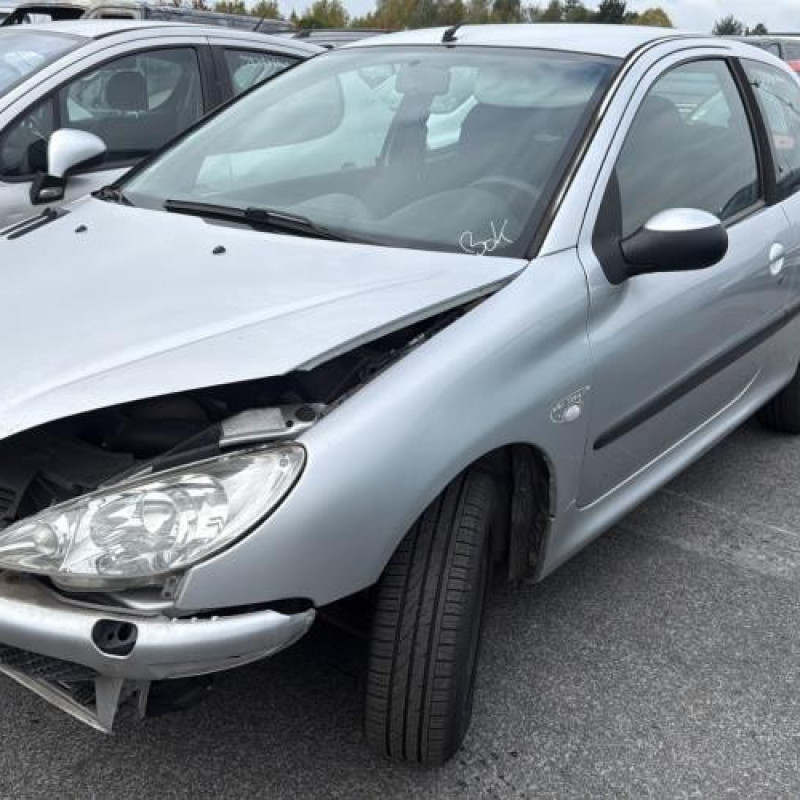Antenne PEUGEOT 206 Photo n°4
