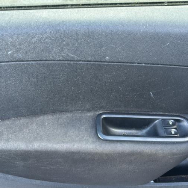 Aile avant droit RENAULT CLIO 3 Photo n°19