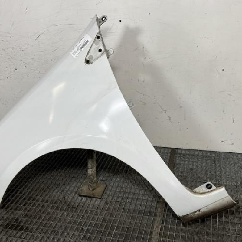 Aile avant gauche RENAULT CLIO 3 Photo n°3