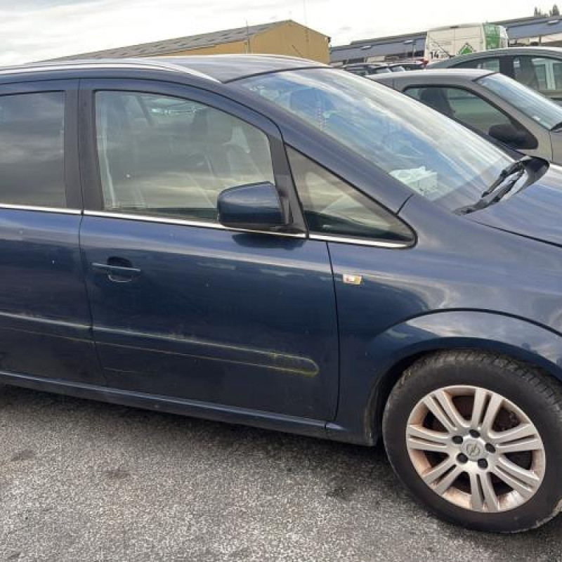 Avertisseur/Klaxon OPEL ZAFIRA B Photo n°12