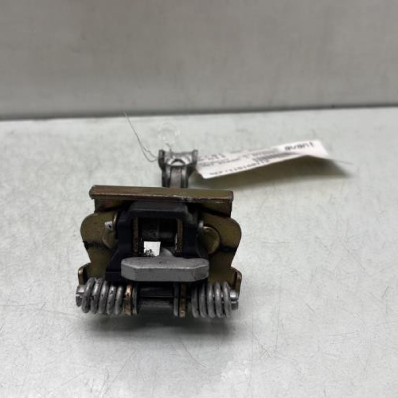 Arret de porte avant droit PEUGEOT 307 Photo n°4