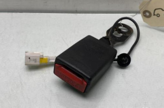 Attache ceinture avant gauche CITROEN BERLINGO 2