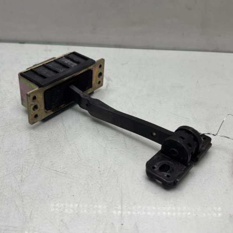 Arret de porte avant gauche MERCEDES CLASSE C 203 Photo n°3