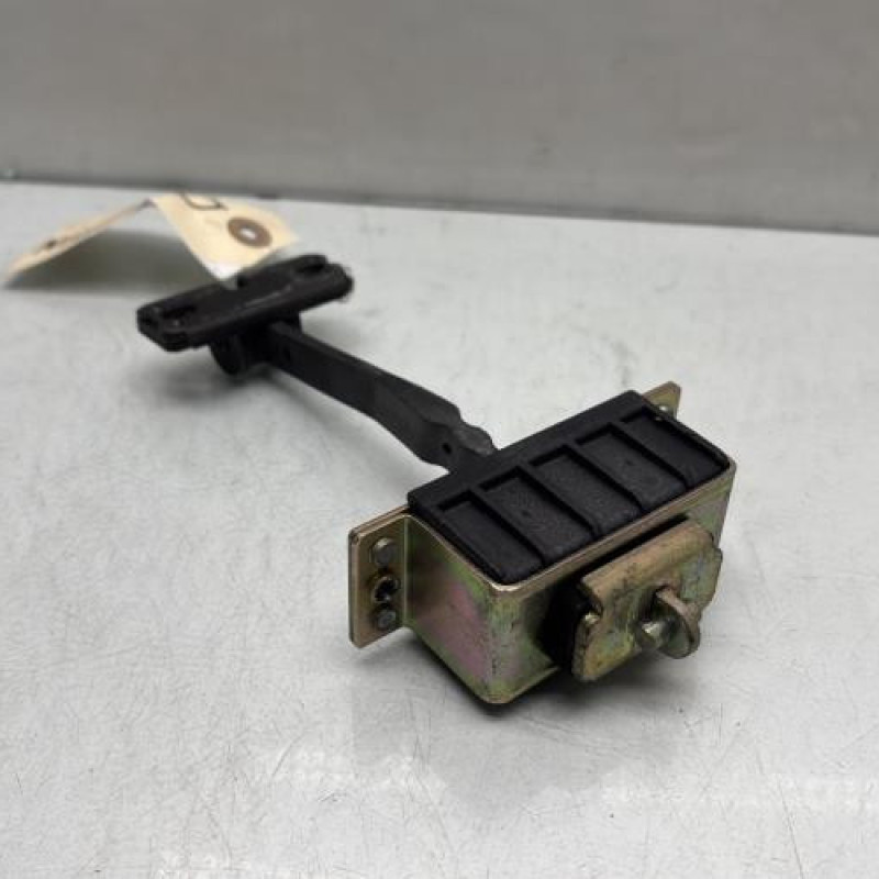 Arret de porte avant gauche MERCEDES CLASSE C 203 Photo n°4