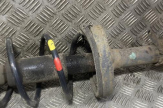 Amortisseur avant gauche RENAULT CLIO 2 Photo n°1