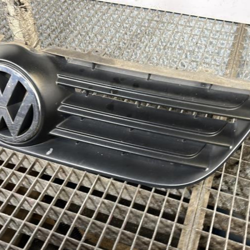 Calandre VOLKSWAGEN POLO 4 Photo n°3