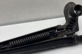 Bras essuie glace avant TOYOTA YARIS 3