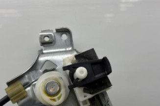 Leve vitre electrique avant droit RENAULT CLIO 3