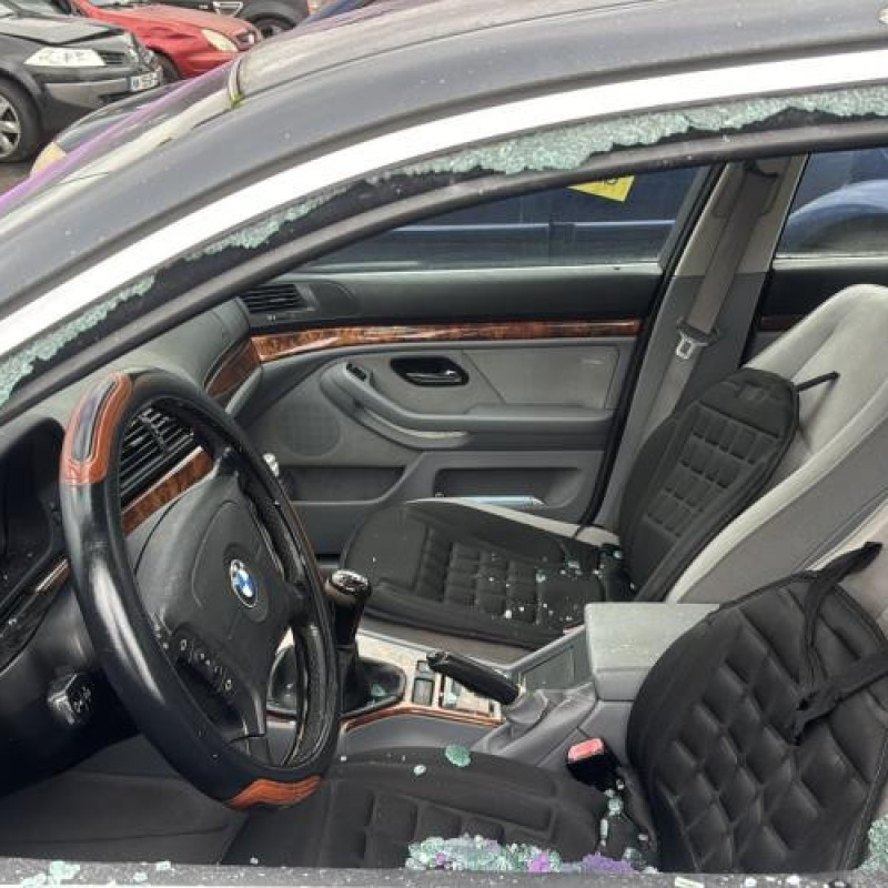 Leve vitre electrique arriere droit BMW SERIE 5 E39 Photo n°16