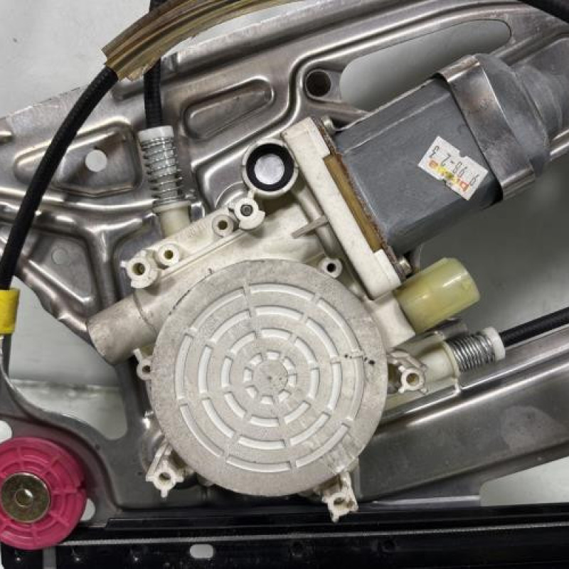 Leve vitre electrique avant gauche BMW SERIE 5 E39 Photo n°2